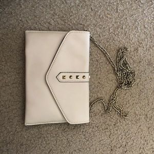 Pink Danielle Nicole cross body clutch